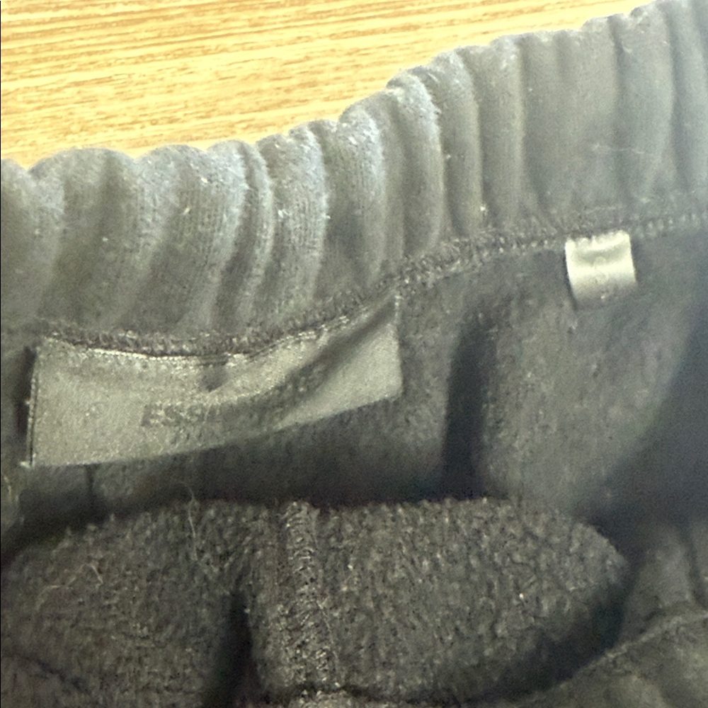 Essentials Authentic 
Shorts Black Gray Oat 3. Pair - Picture 7 of 9